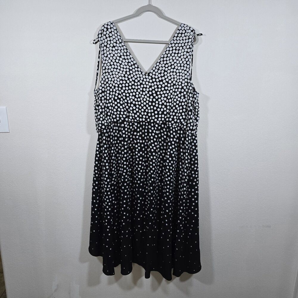 Adrianna Papell Black and White Polka Dot V-Neck Midi Dress